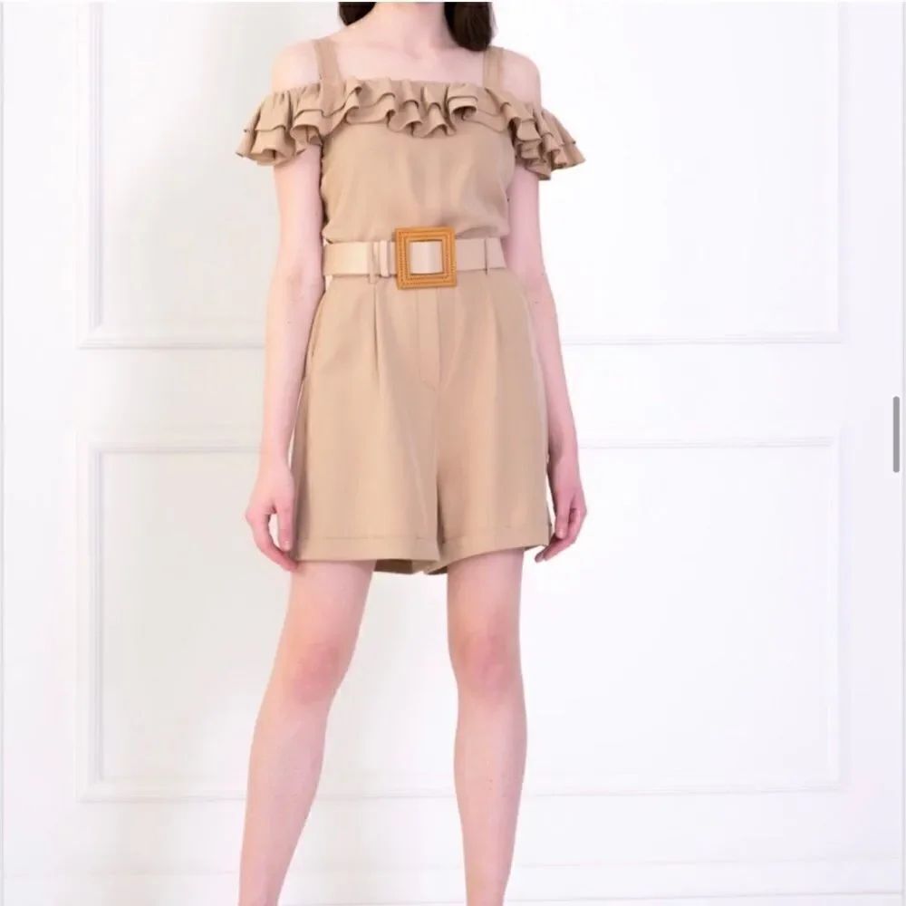 Beige romper A37